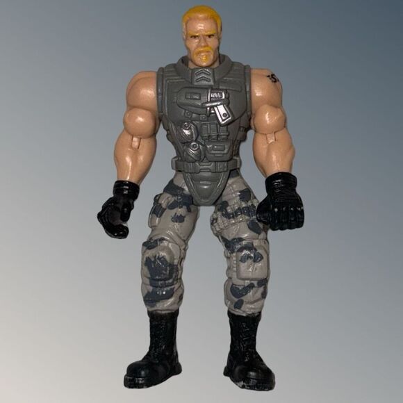 2013 Toys R Us True Heroes Smash Figure for ATV Sentinel 1 Play Set B21 - Picture 1 of 5